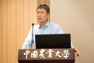西澳大学shimin liu教授,科技部农村中心王小龙教授,内蒙古农牧业科学
